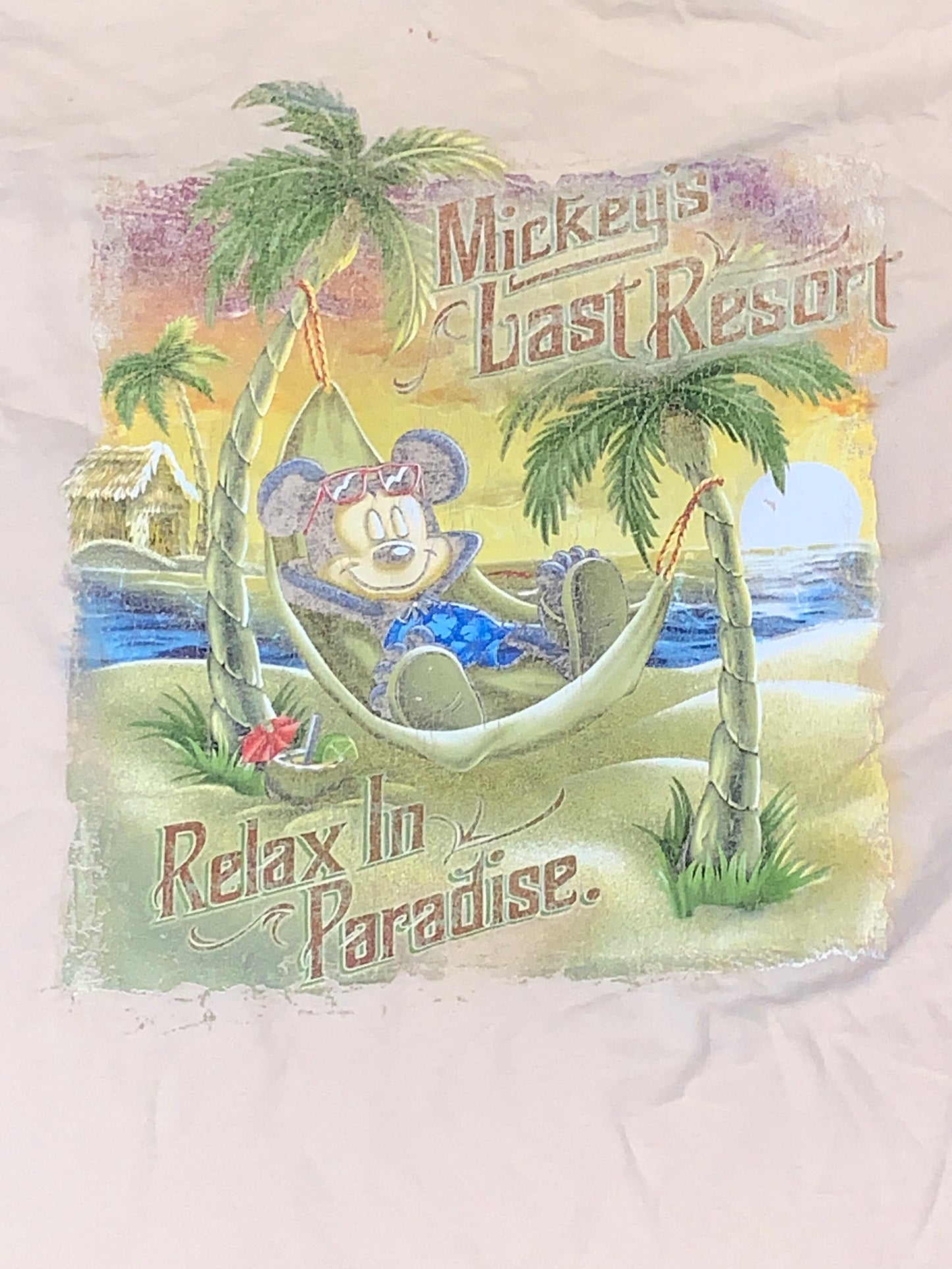 Disney Mickey's Last Resort Tshirt - XLarge - 25” x 27”