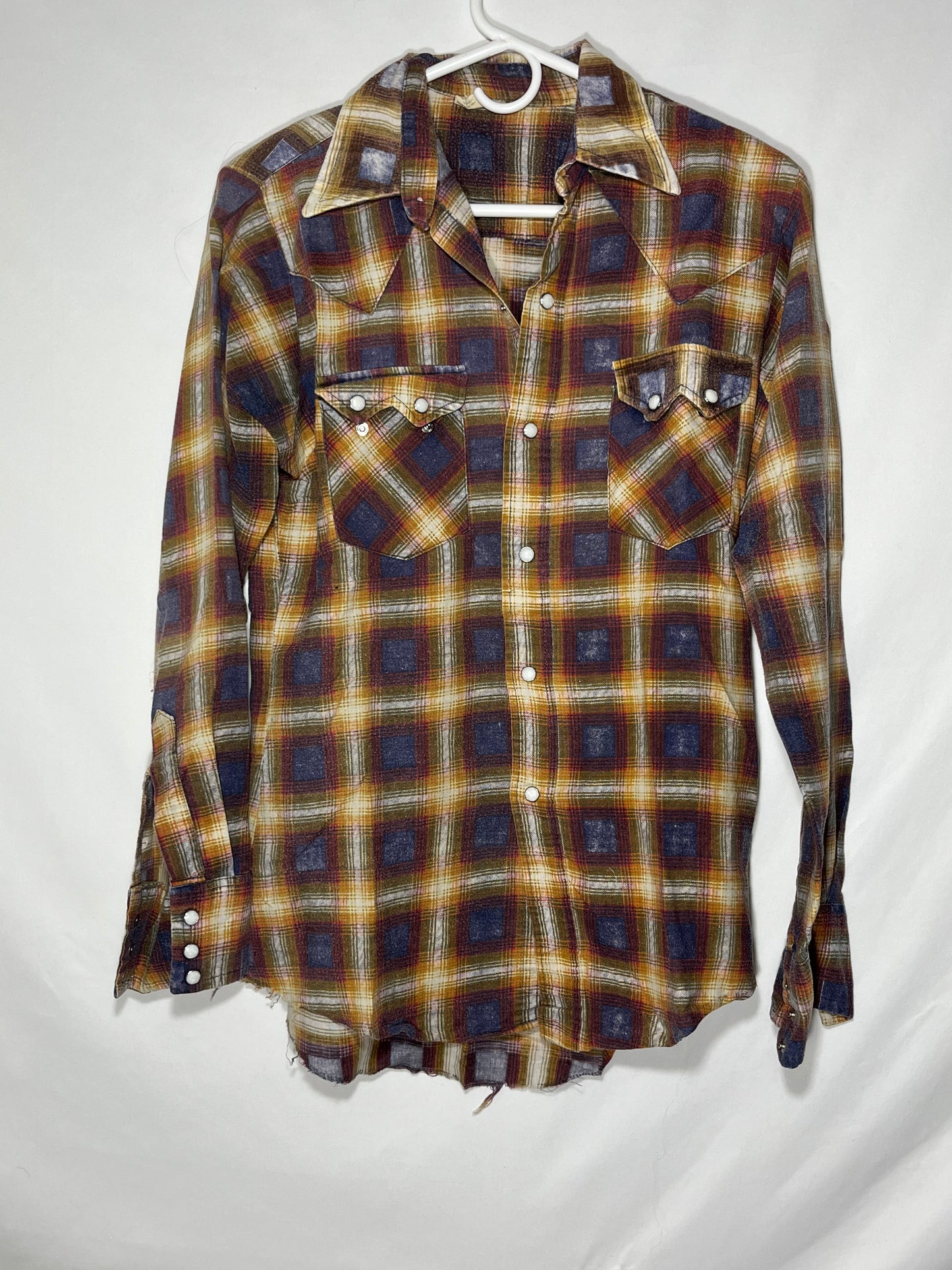 Double Pearl Snap Flannel Shirt - Small - 19” x 30”