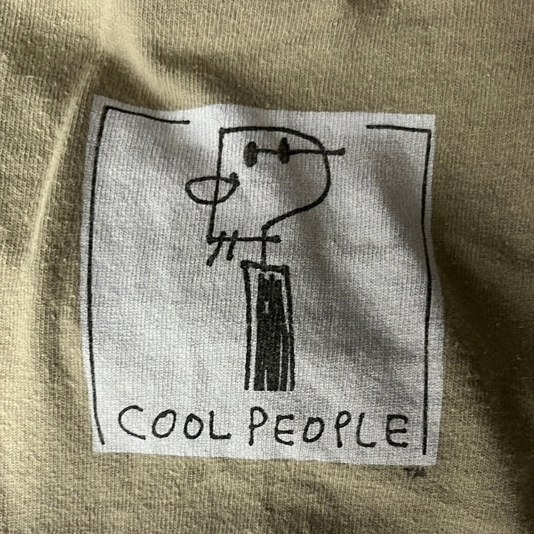 Camiseta Tultex Slacker Cool People - Grande - 22" x 30"