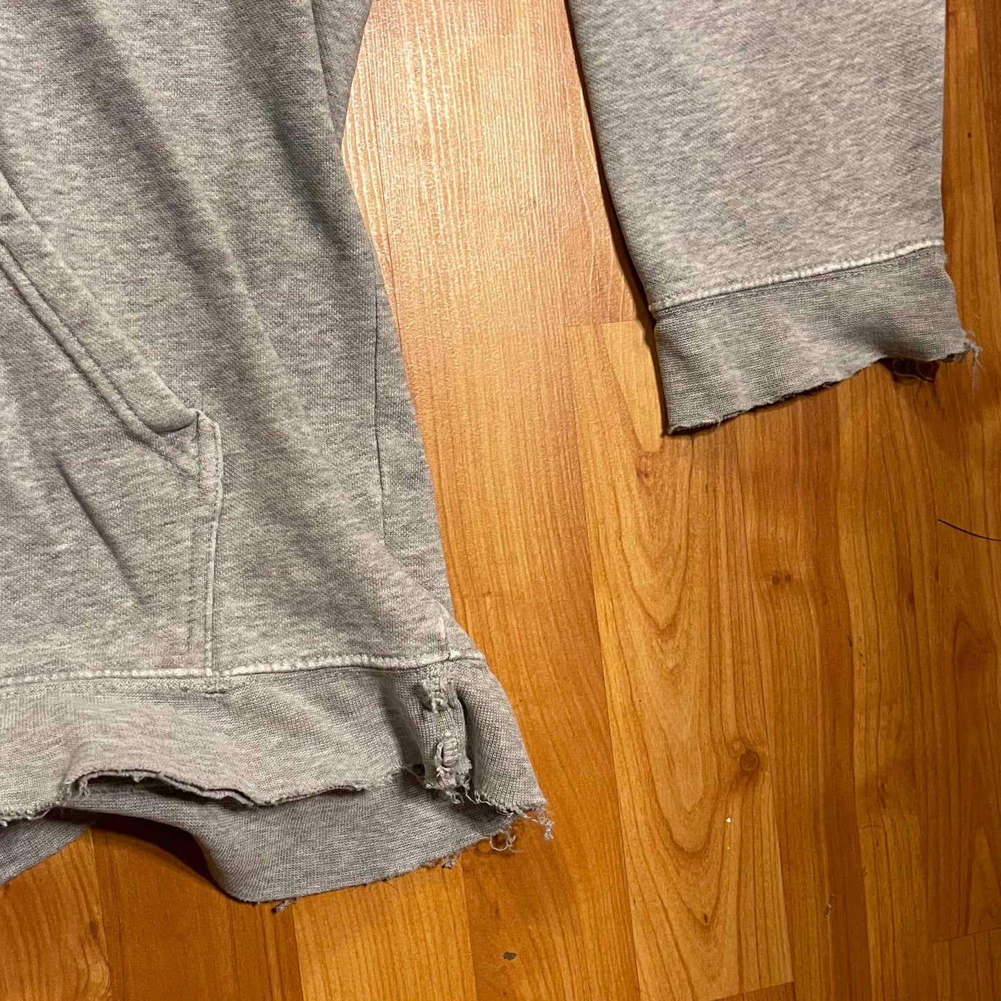 Distressed Nike swoosh Hoodie fits L