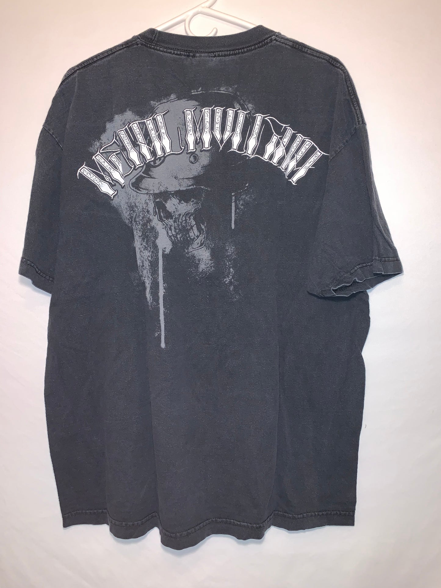 Metal Mulisha Tshirt - Large - 23” x 28.5”