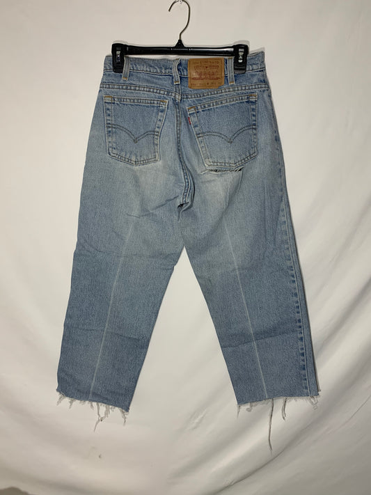 Levi 550 Cutoff Jeans Shorts - 29” x 22”