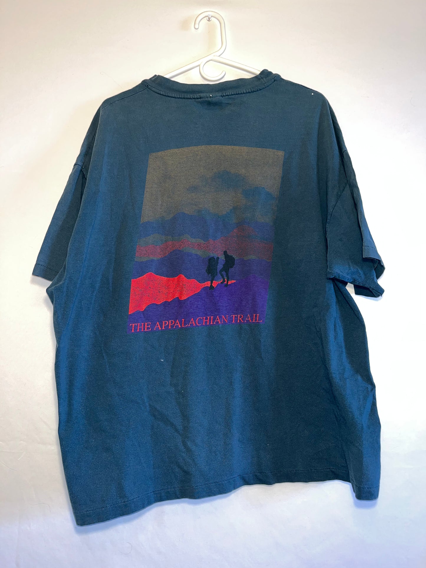 Camiseta Hanes Beefy Appalachian Trail de los años 90 - XL - 25.5" x 27"