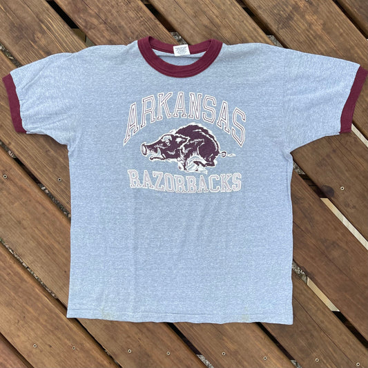 Camiseta Ringer de los Razorbacks de Arkansas de los años 80 - XL