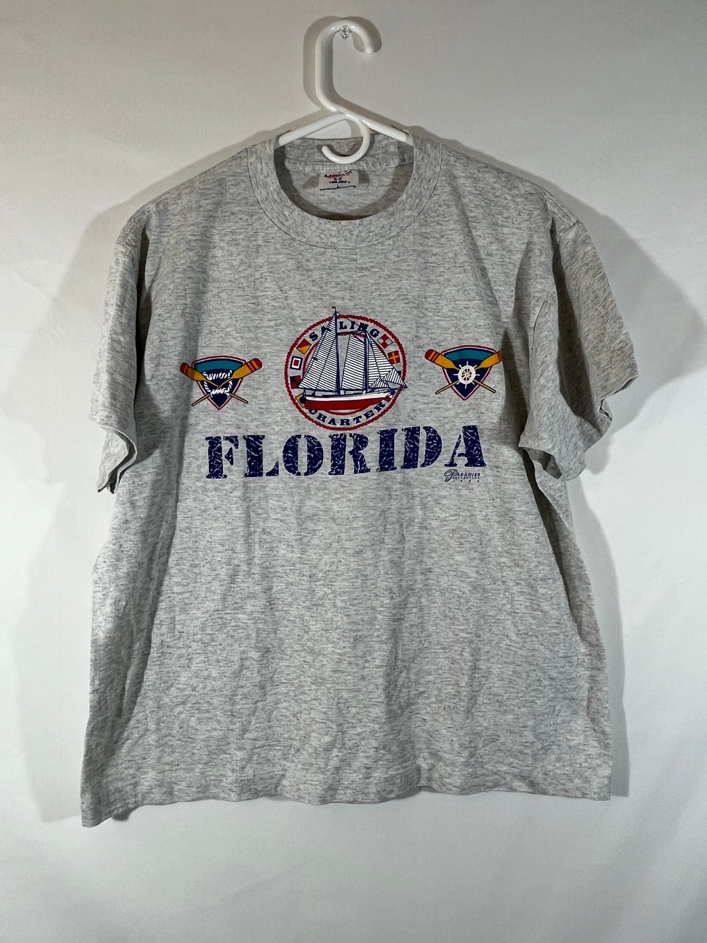 90's TeeJays Tshirt - Large - 22” x 26”