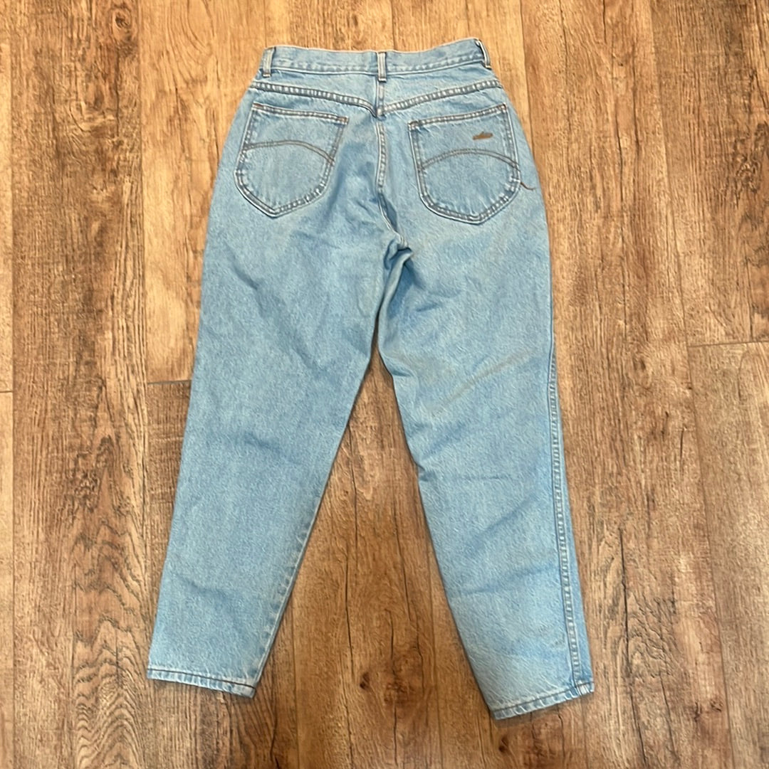 90's Chic Jeans - 26” x 26.5”