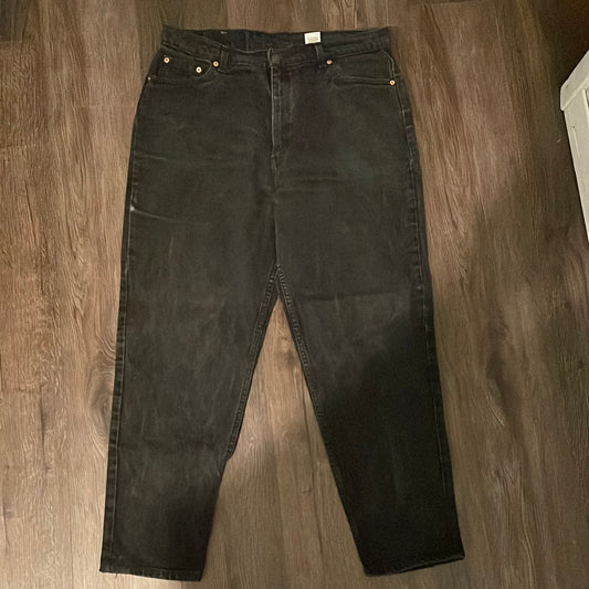 90's Levi 528 - 36” x 30”