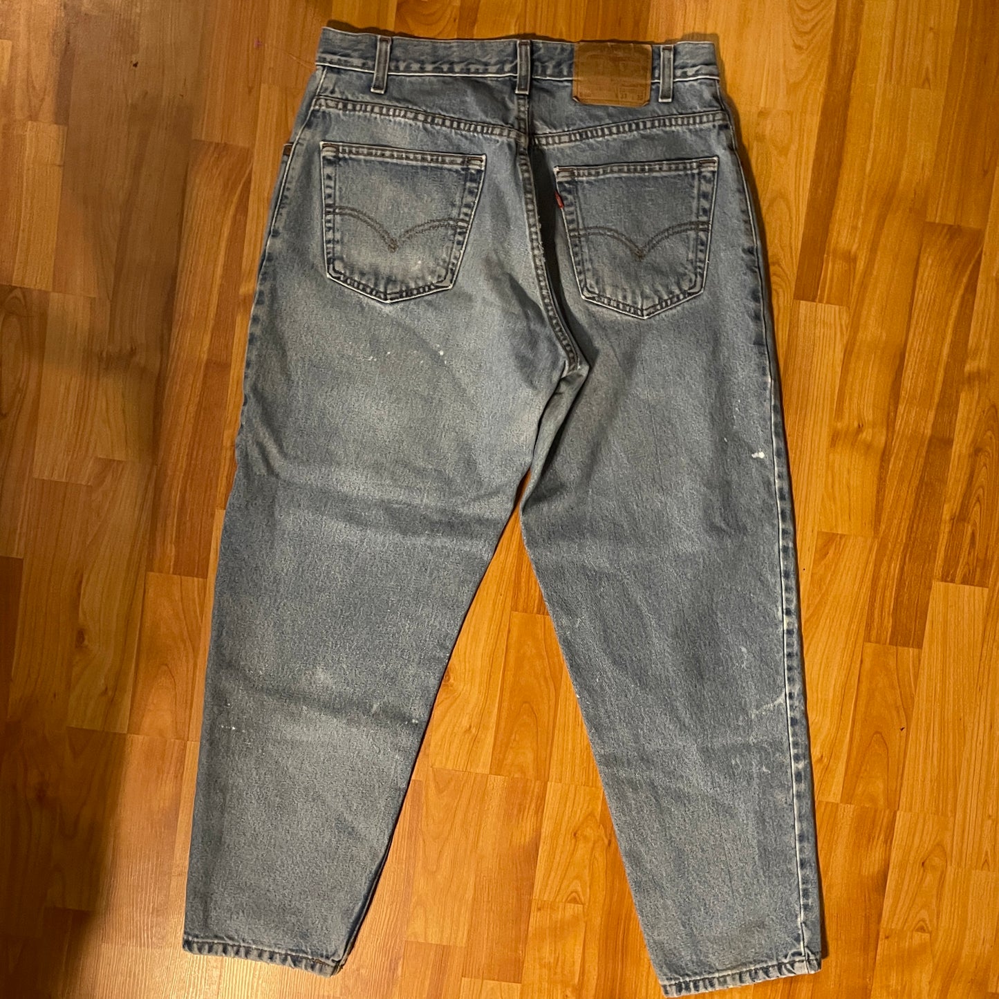 90s Levi 560 - 32" x 28"